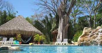 Hermosas Hotel *